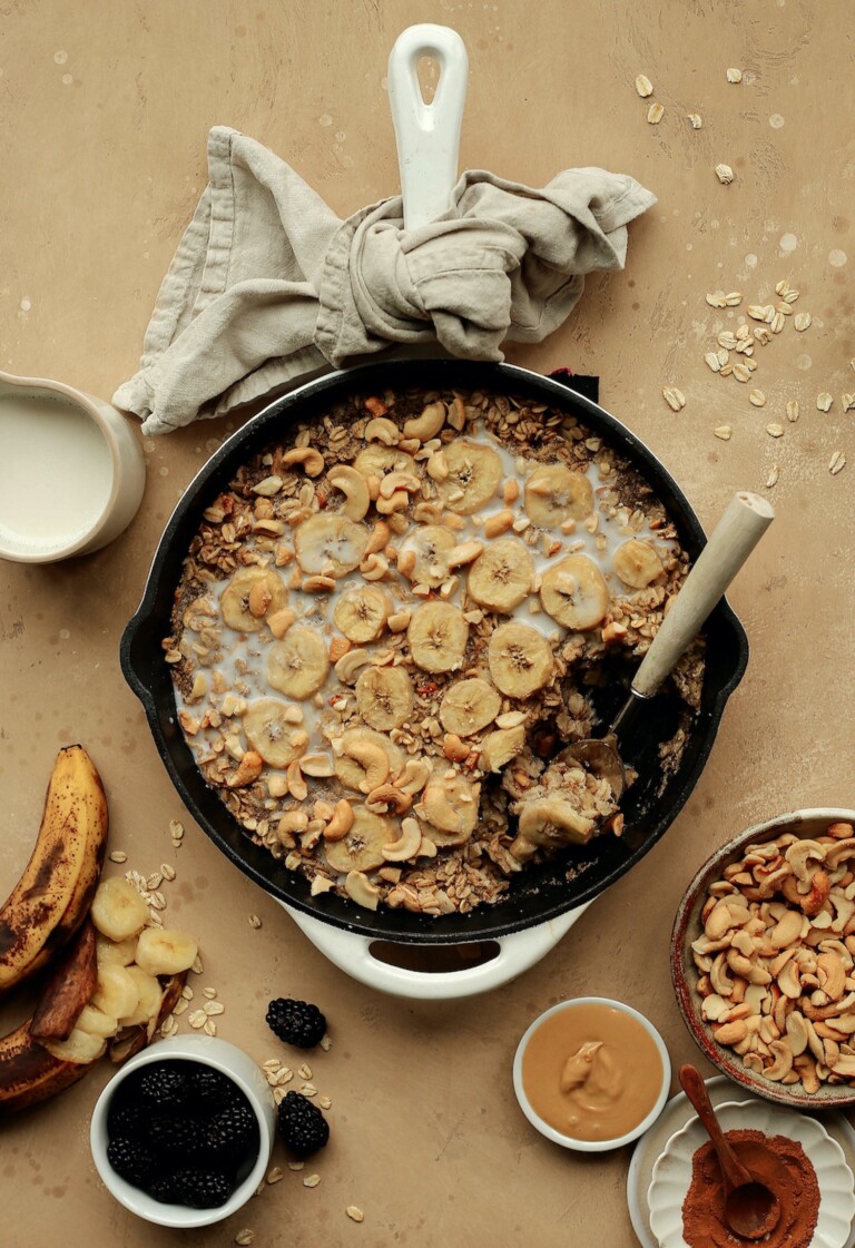 11 fiber-packed recipes to help reach your daily goal 11 Baked oatmeal with banana and cashews