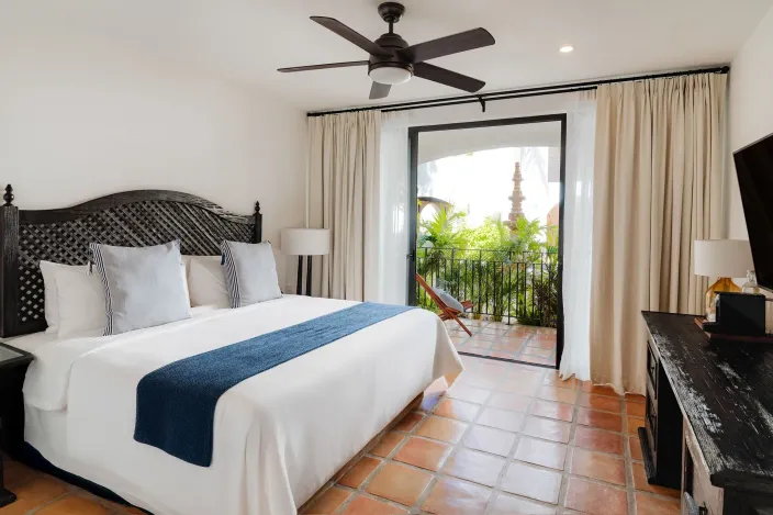 1761740056 468 Hotels we like Tropicana Los Cabos.webp