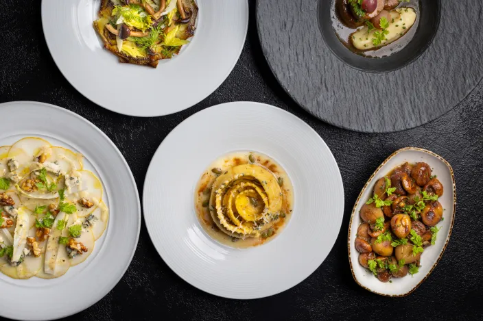 1761763585 678 Vinyl nights and iconic artists make the world of resorts