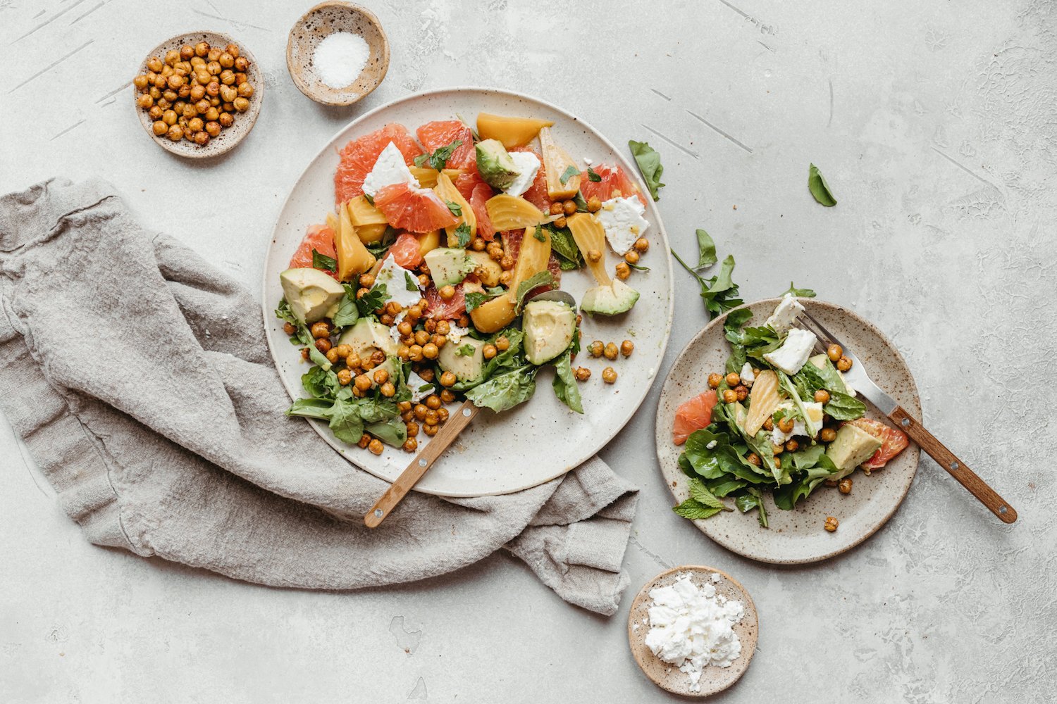 11 fiber-packed recipes to help reach your daily goal 5 Grapefruit and avocado salad with golden beets, feta, and crunchy chickpeas