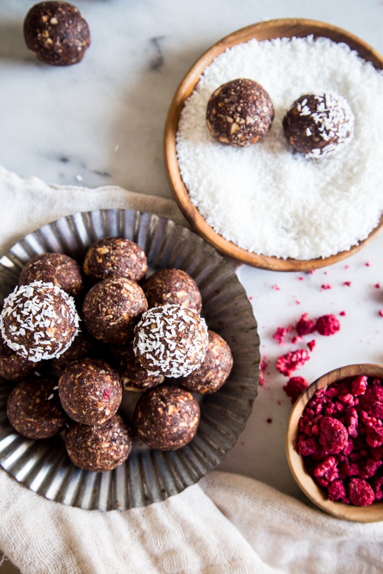 11 fiber-packed recipes to help reach your daily goal 7 Energy balls with cocoa and berries