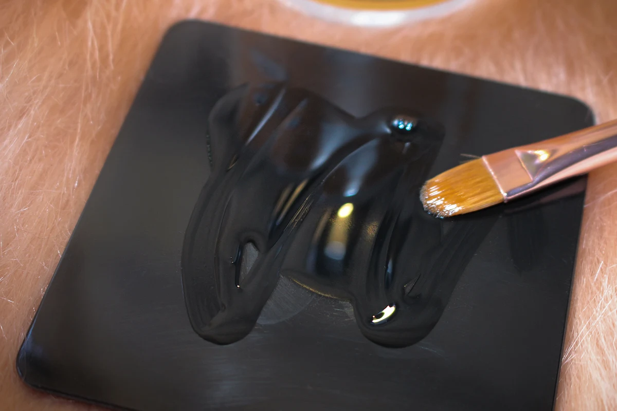 Silicone texture of the product Bottle of Elizavecca Collagen Coating Hair A + Muscle Essence