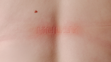Kelly Lee Owens shares song "132 Techno" from EP "Kelly". 3 Kelly Lee Owens shares song "132 Techno" from EP "Kelly".