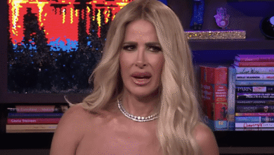Kim Zolciak has been called in a devastating $100 million divorce case after her wife exposed her for taking money and lavish gifts from a married millionaire! 55 Kim Zolciak has been called in a devastating $100 million divorce case after her wife exposed her for taking money and lavish gifts from a married millionaire!