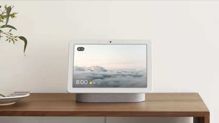 Google's new home AI continues to literally see things 3 Nest Hub Max on the table.