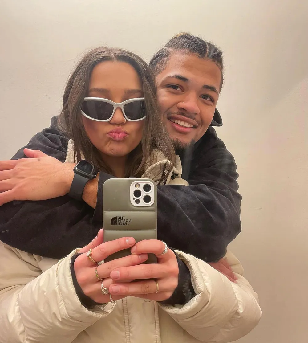 Chicago Bears Rome Odunze credits his girlfriend for stability during Rollercoaster 001's season