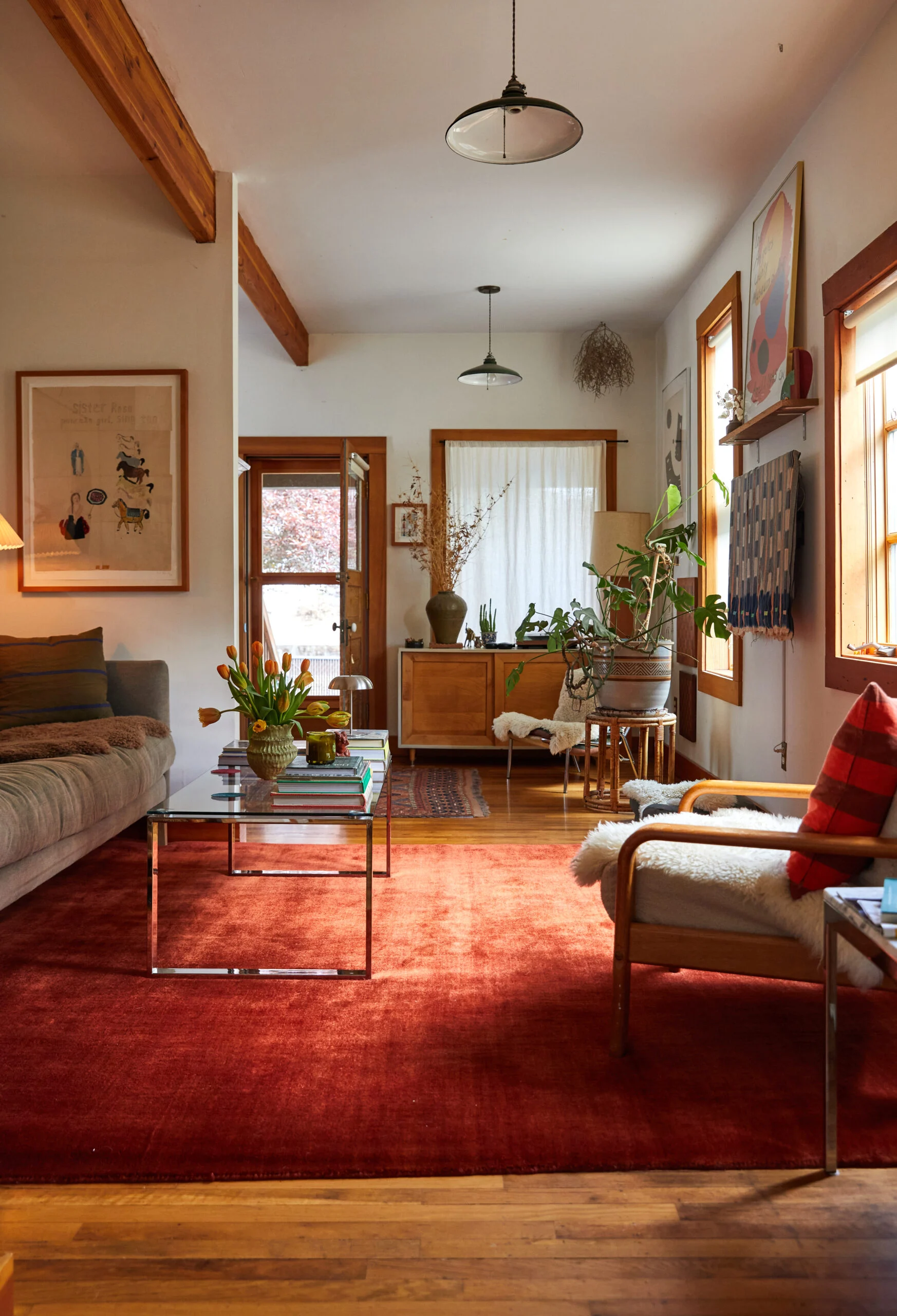 1764716331 125 This Portland home is an oasis for solo living